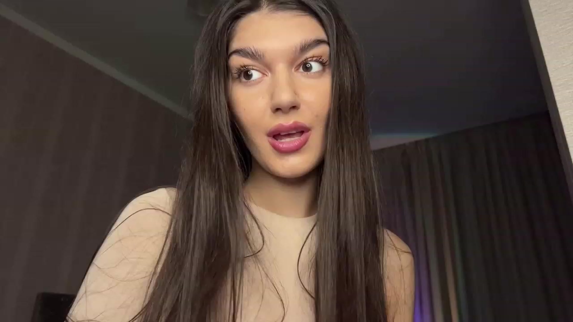 Gallery image thumbnail from RinaReed's myfreecams stream on, 02/17/2023, 17:53 image 9 of 20