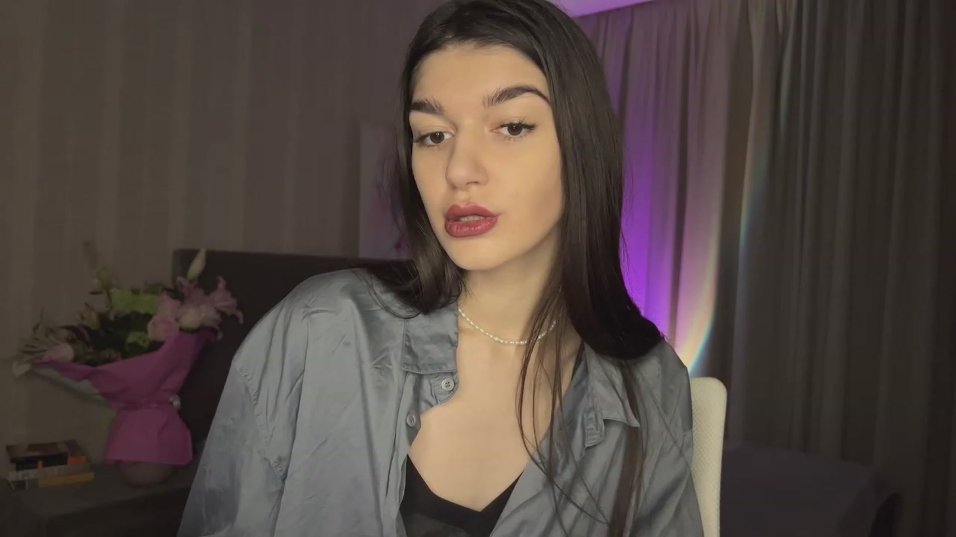 Gallery image thumbnail from RinaReed's myfreecams stream on, 03/10/2023, 19:12 image 11 of 20