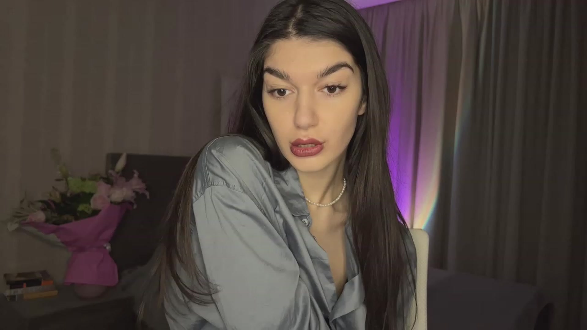 Gallery image thumbnail from RinaReed's myfreecams stream on, 03/10/2023, 19:12 image 12 of 20