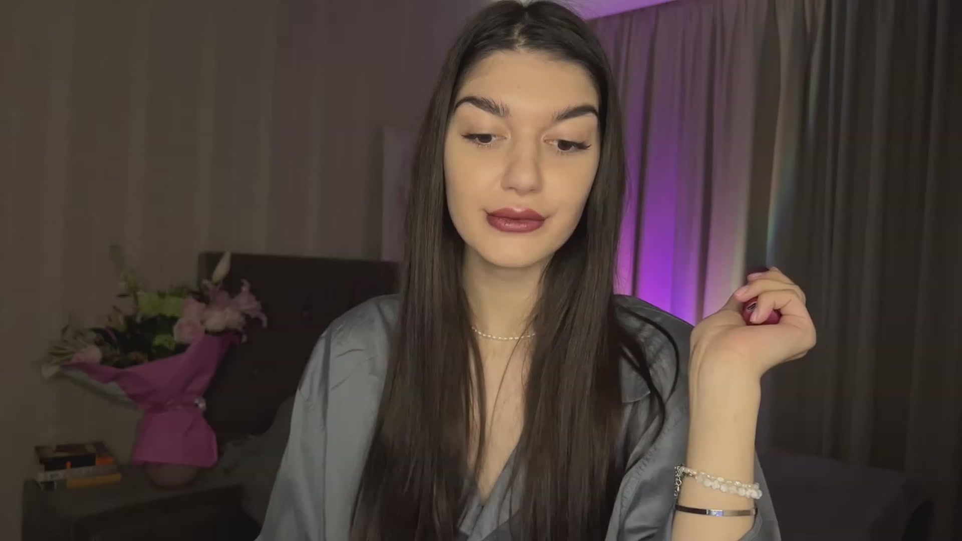 Gallery image thumbnail from RinaReed's myfreecams stream on, 03/10/2023, 20:11 image 13 of 20