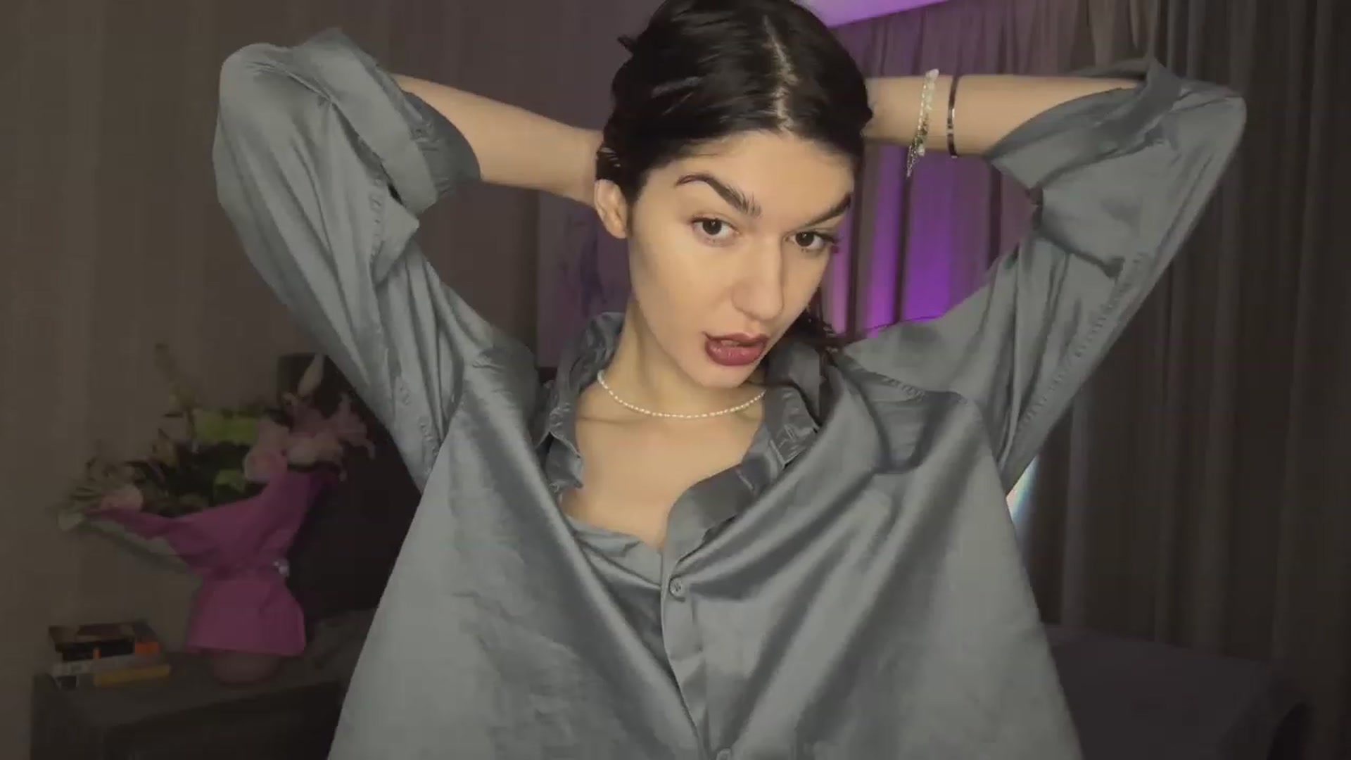 Gallery image thumbnail from RinaReed's myfreecams stream on, 03/10/2023, 20:11 image 8 of 20
