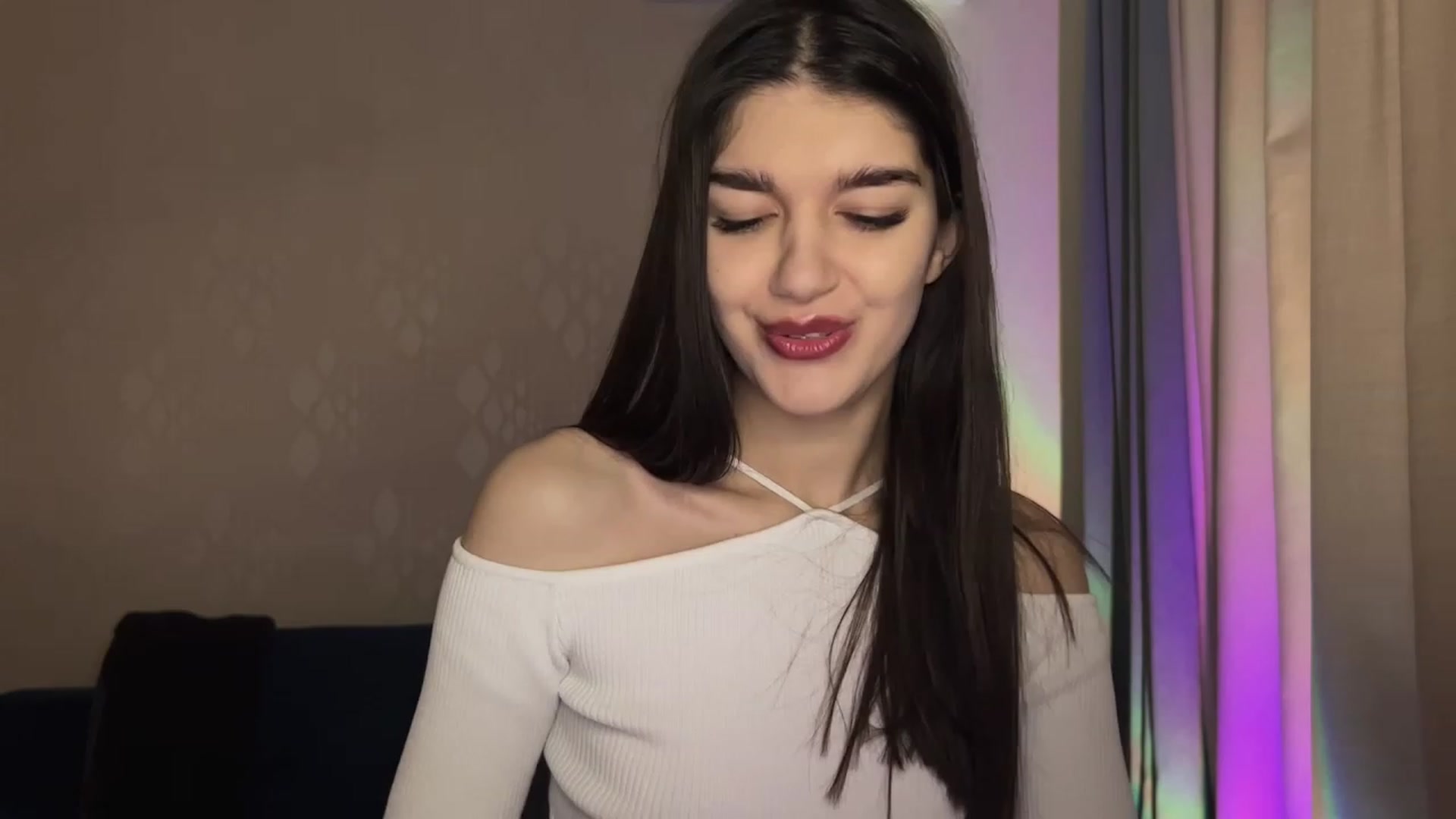 Gallery image thumbnail from RinaReed's myfreecams stream on, 03/20/2023, 06:06 image 1 of 20
