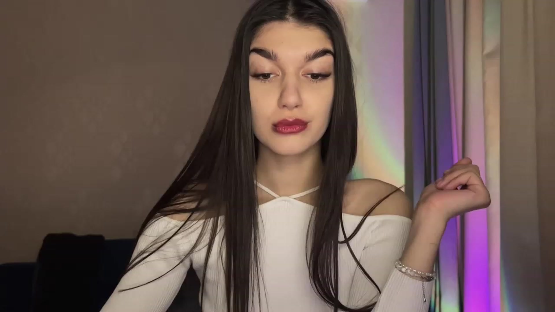 Gallery image thumbnail from RinaReed's myfreecams stream on, 03/20/2023, 06:06 image 15 of 20