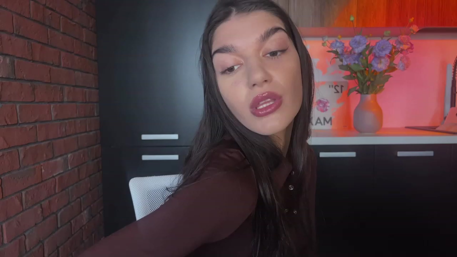 Gallery image thumbnail from RinaReed's myfreecams stream on, 04/20/2023, 12:44 image 13 of 20