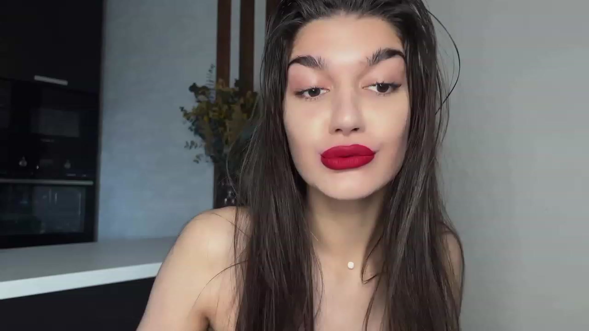 Gallery image thumbnail from RinaReed's myfreecams stream on, 05/22/2023, 14:25 image 13 of 20