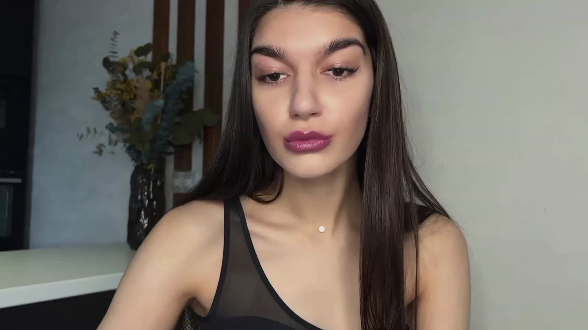Gallery image thumbnail from RinaReed's myfreecams stream on, 05/23/2023, 14:19 image 18 of 20