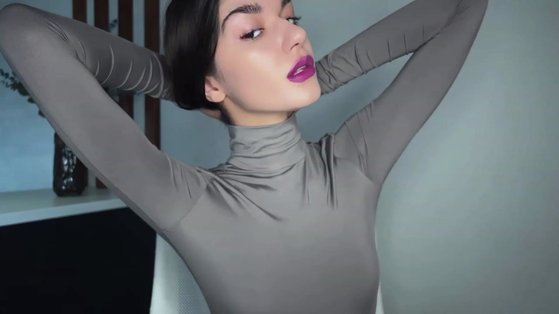 Gallery image thumbnail from RinaReed's myfreecams stream on, 06/26/2023, 12:35 image 3 of 20