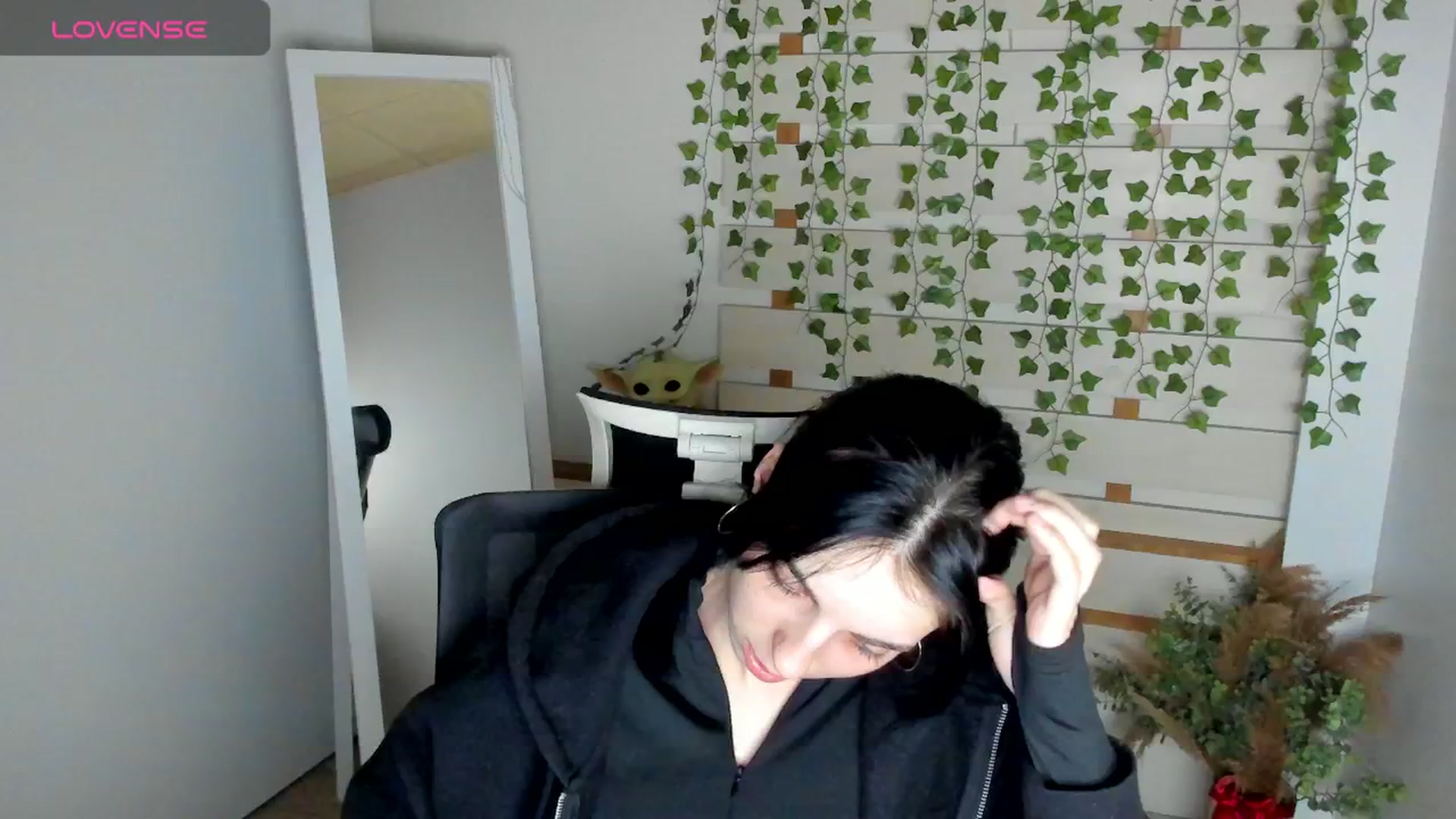 Gallery image thumbnail from Rina_Candy's myfreecams stream on, 05/10/2025, 11:40 image 4 of 20