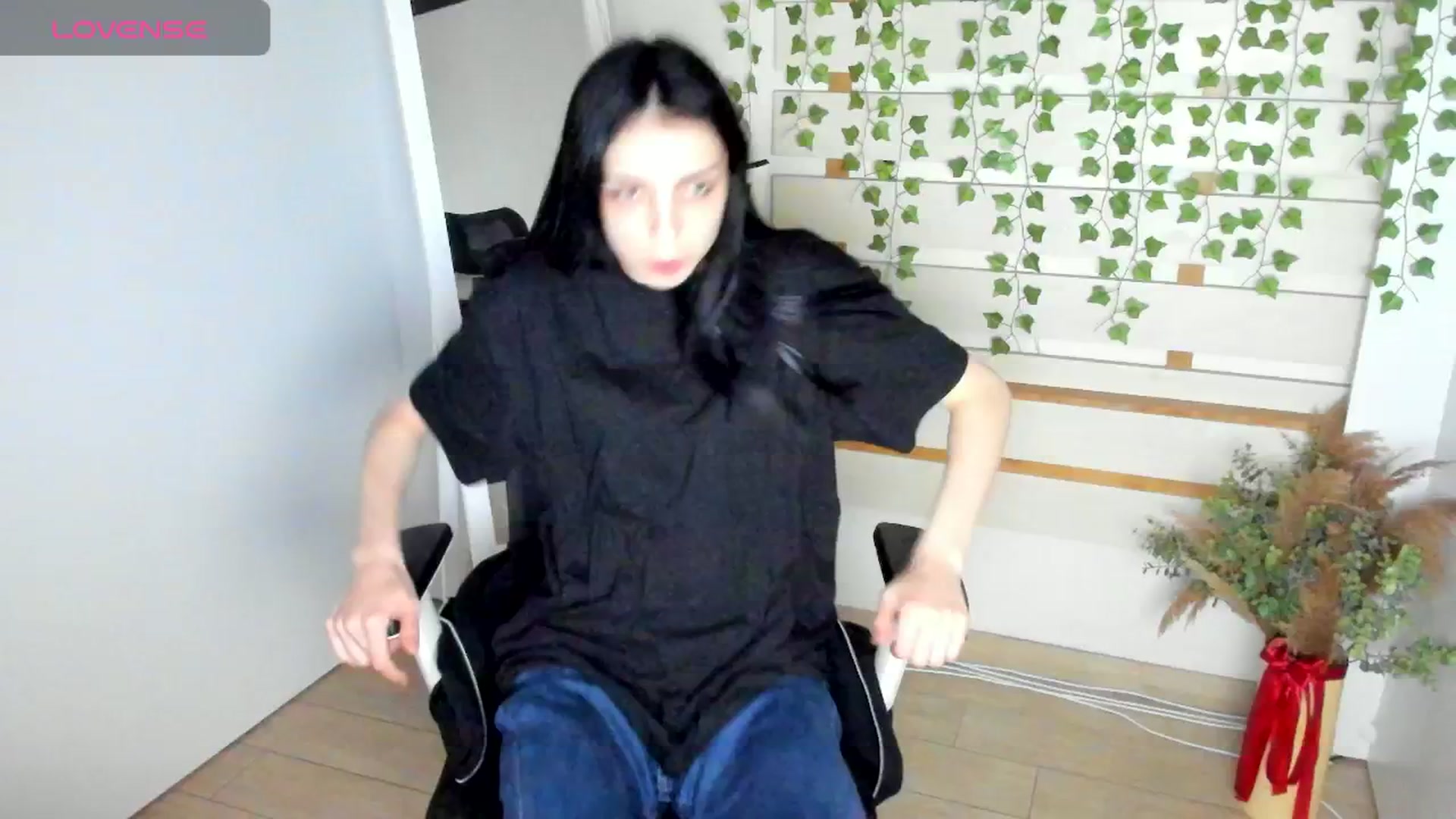 Gallery image thumbnail from Rina_Candy's myfreecams stream on, 05/17/2025, 13:21 image 9 of 20