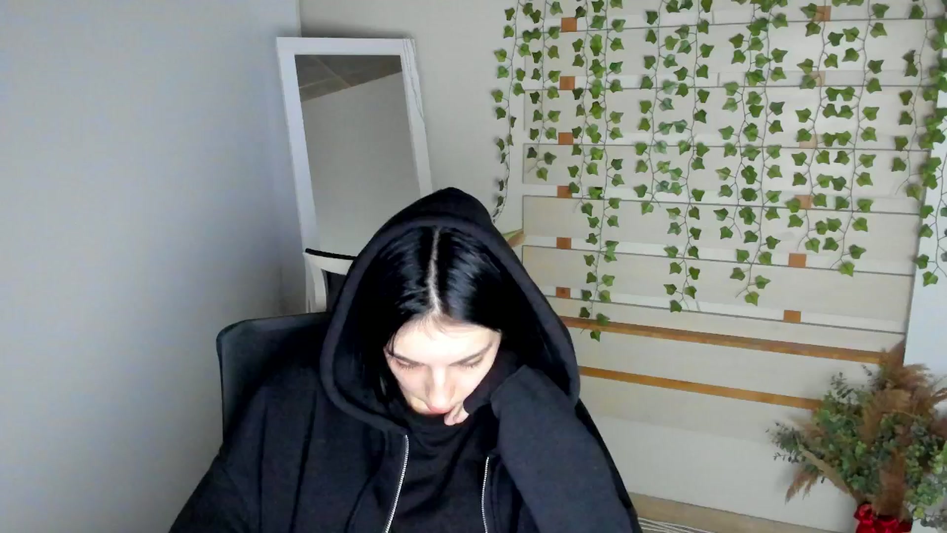 Gallery image thumbnail from Rina_Candy's myfreecams stream on, 05/18/2025, 10:23 image 2 of 20