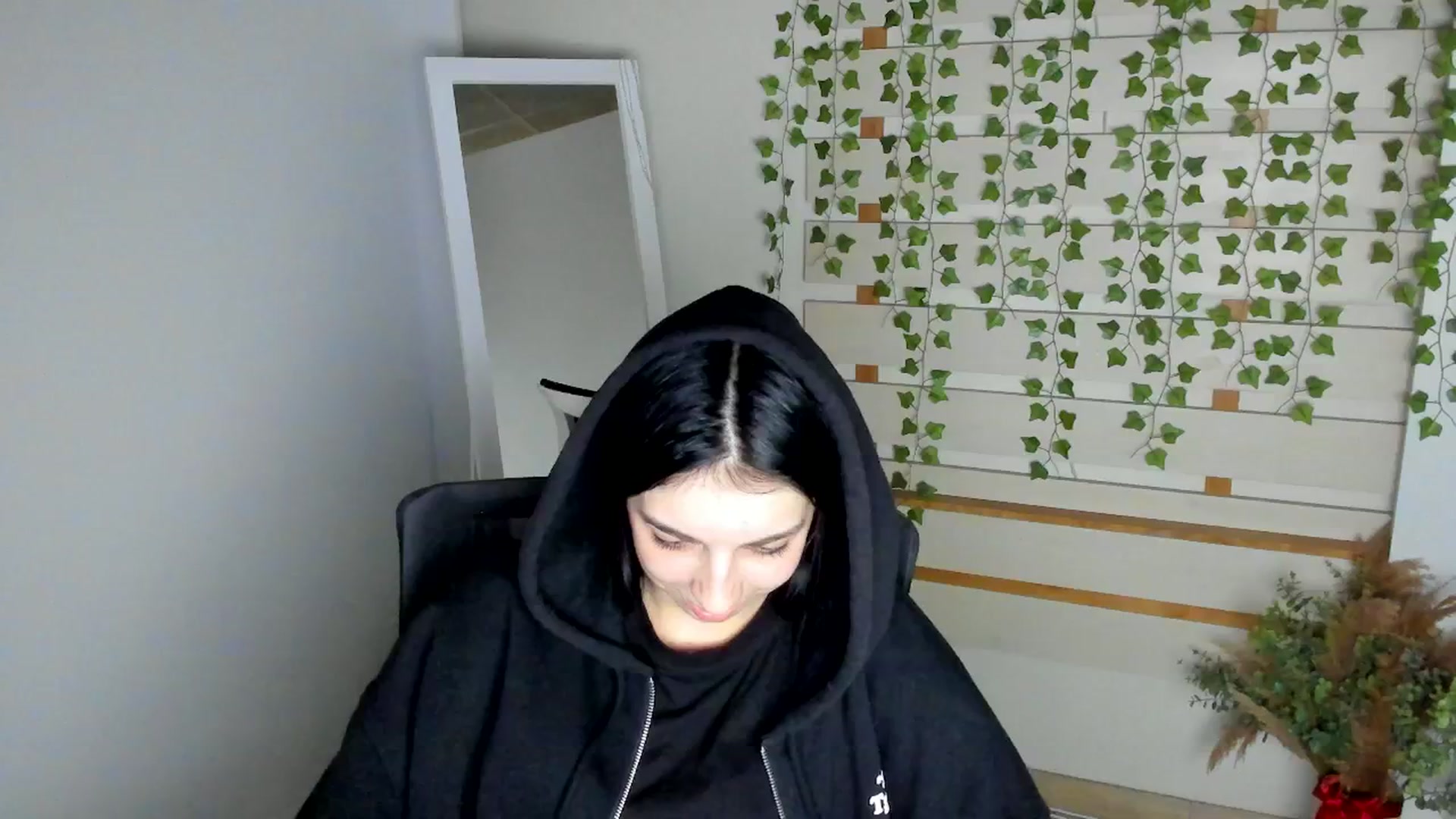 Gallery image thumbnail from Rina_Candy's myfreecams stream on, 05/18/2025, 10:23 image 20 of 20