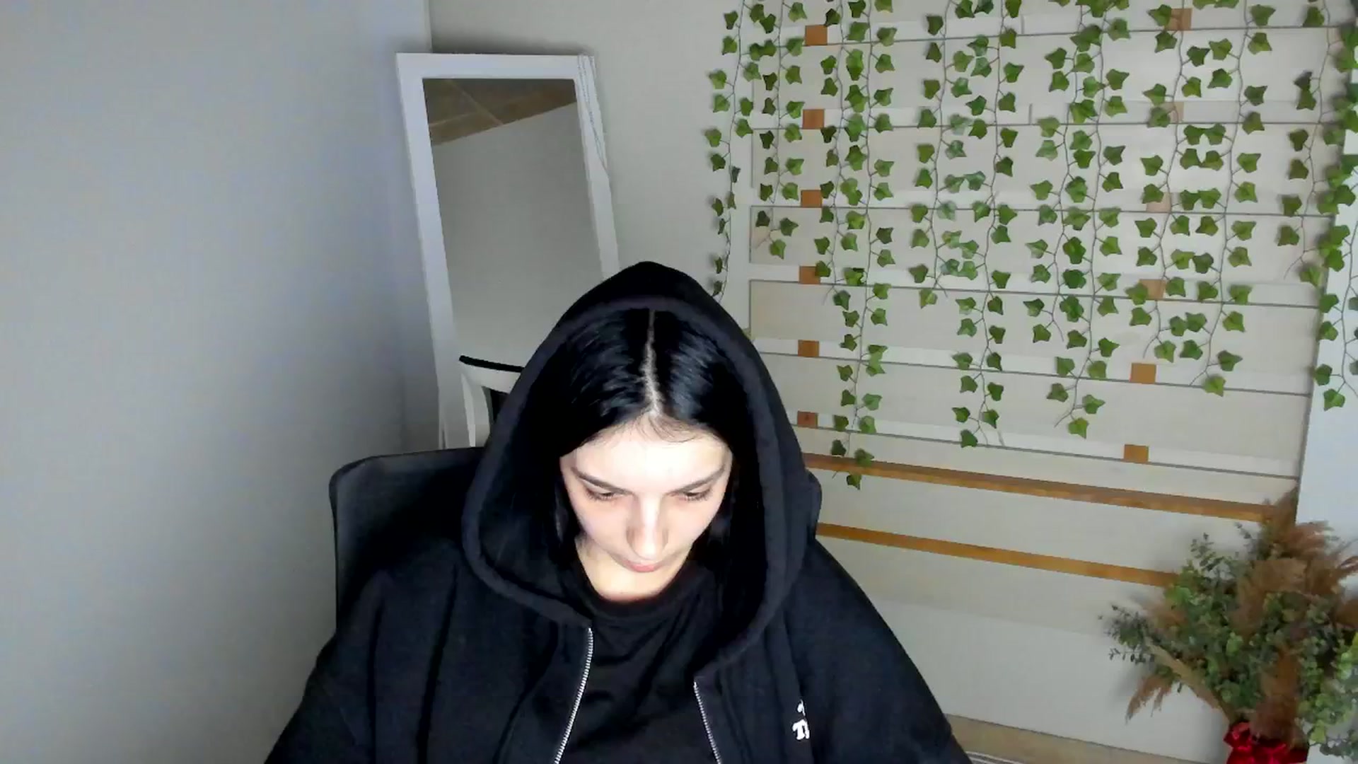 Gallery image thumbnail from Rina_Candy's myfreecams stream on, 05/18/2025, 10:23 image 14 of 20