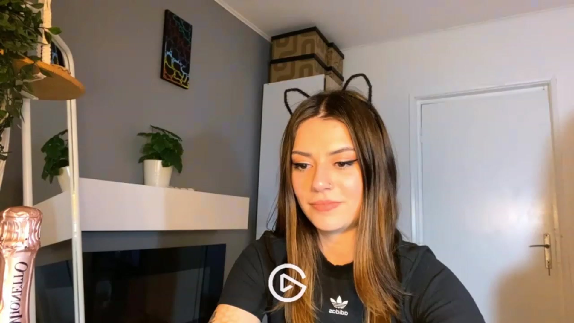 Gallery image thumbnail from RiriBee's myfreecams stream on, 04/25/2023, 01:46 image 20 of 20