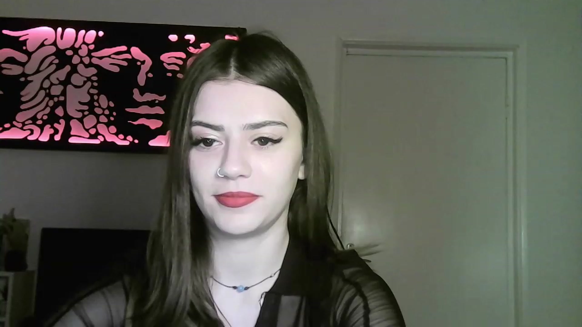 Gallery image thumbnail from RiriBee's myfreecams stream on, 06/08/2023, 02:03 image 8 of 20