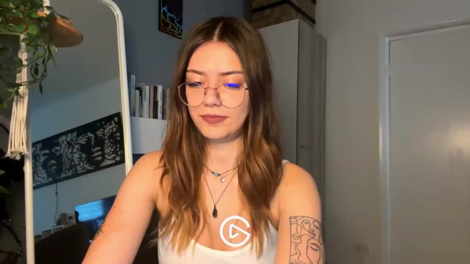 Gallery image thumbnail from RiriBee's myfreecams stream on, 06/19/2023, 04:14 image 12 of 20