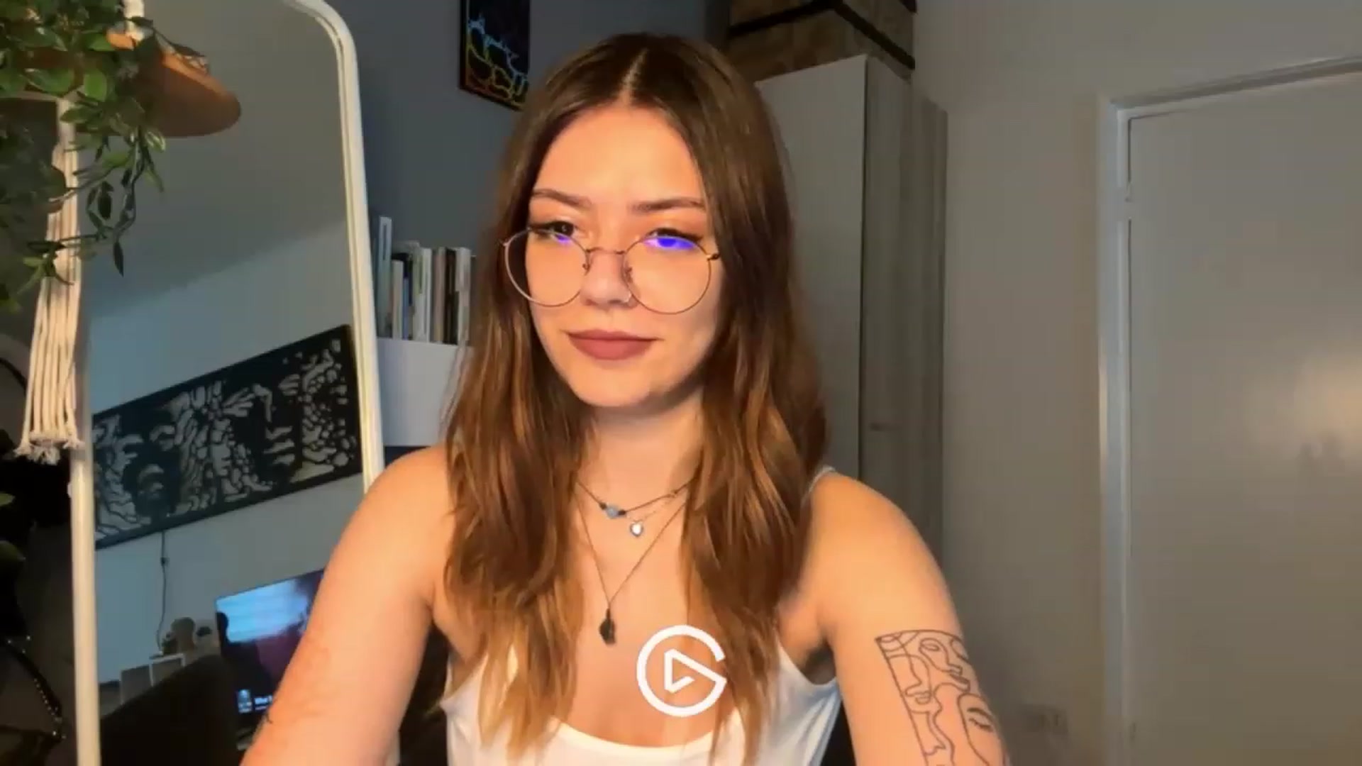 Gallery image thumbnail from RiriBee's myfreecams stream on, 06/19/2023, 04:14 image 15 of 20