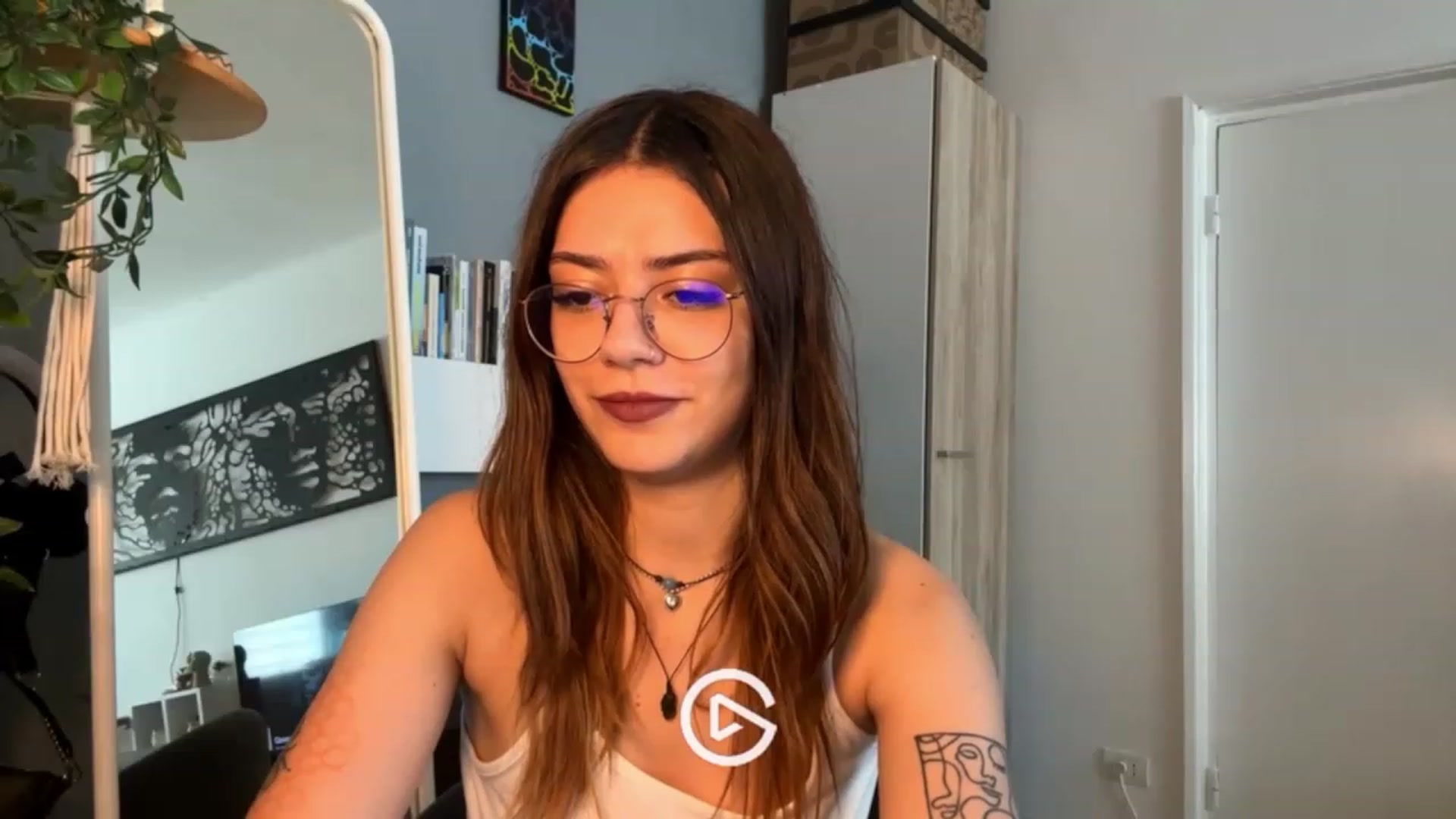 Gallery image thumbnail from RiriBee's myfreecams stream on, 06/19/2023, 06:59 image 7 of 20