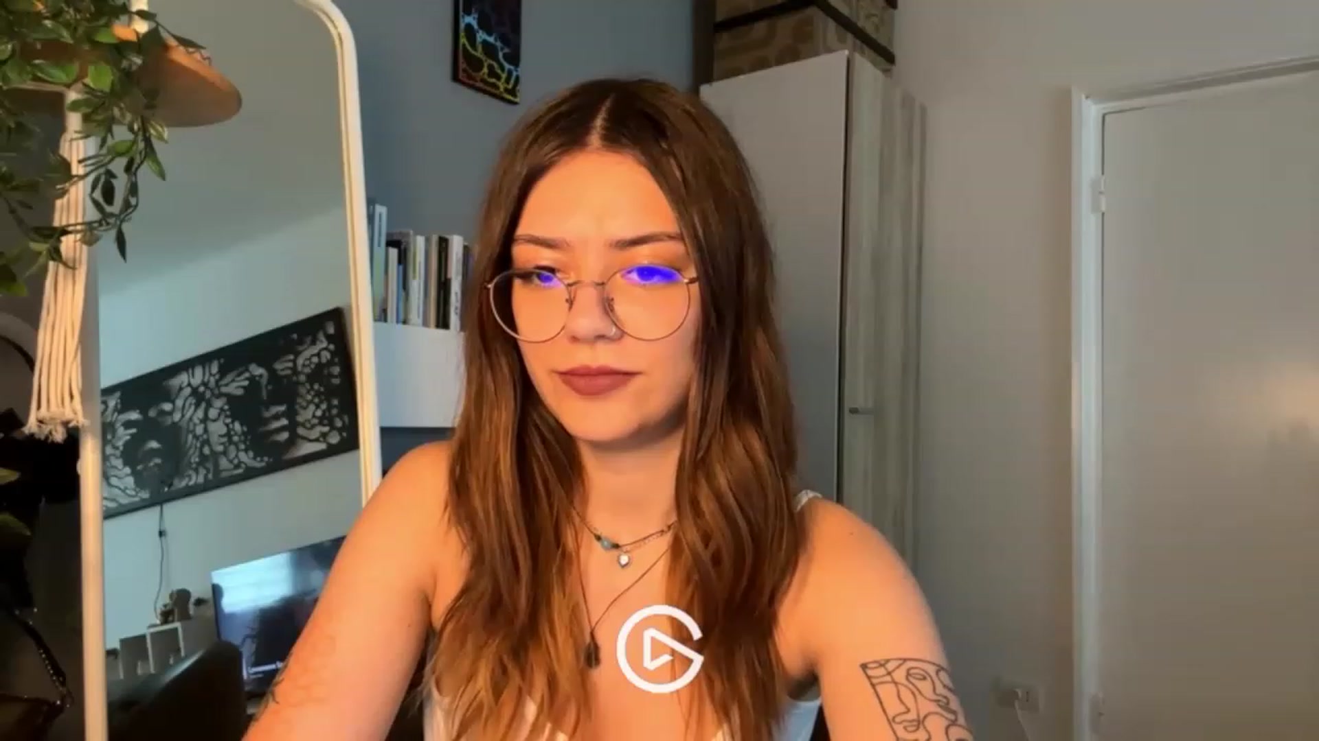 Gallery image thumbnail from RiriBee's myfreecams stream on, 06/19/2023, 06:59 image 12 of 20