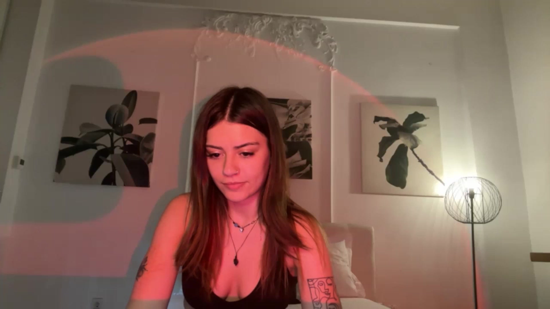 Gallery image thumbnail from RiriBee's myfreecams stream on, 06/27/2023, 07:03 image 6 of 20
