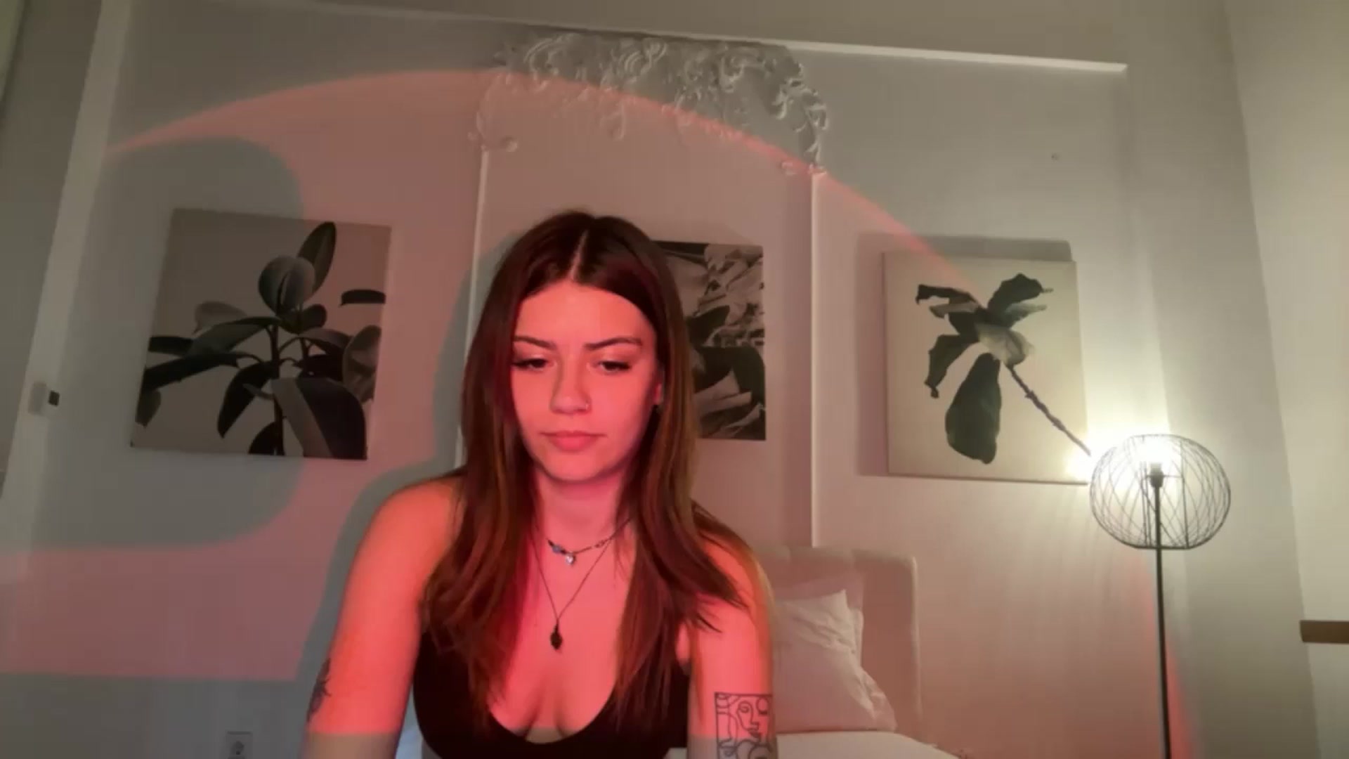 Gallery image thumbnail from RiriBee's myfreecams stream on, 06/27/2023, 07:03 image 9 of 20