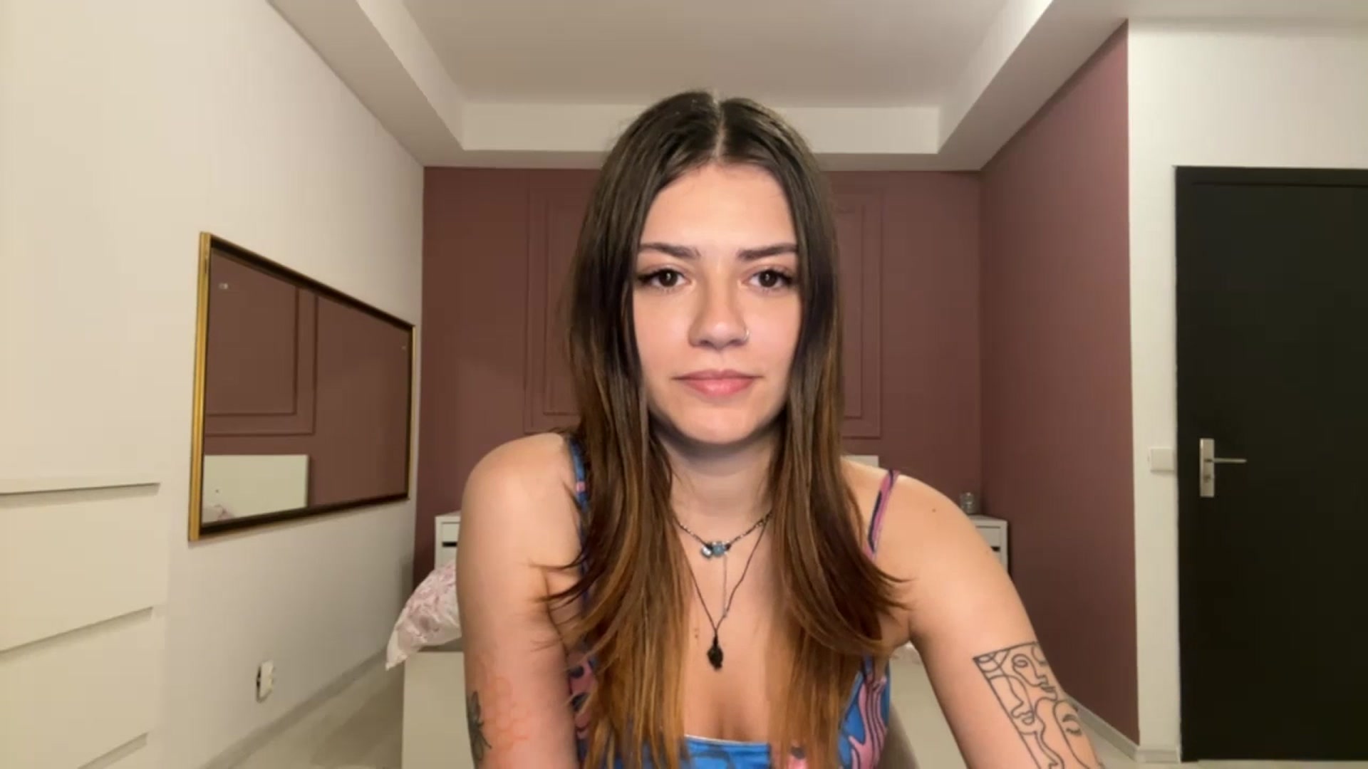 Gallery image thumbnail from RiriBee's myfreecams stream on, 06/28/2023, 23:40 image 10 of 20