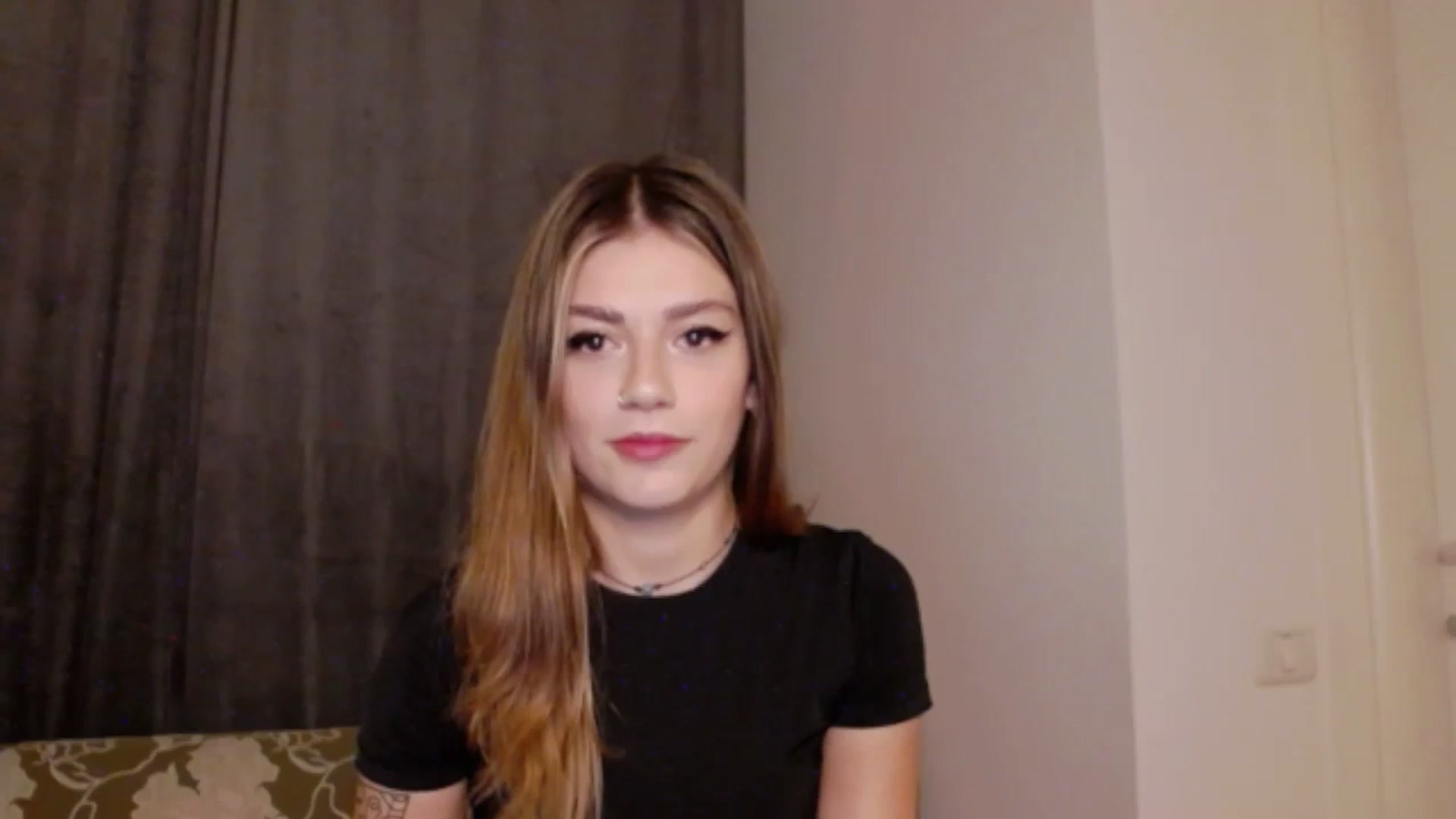 Gallery image thumbnail from RiriBee's myfreecams stream on, 09/16/2023, 24:07 image 17 of 20