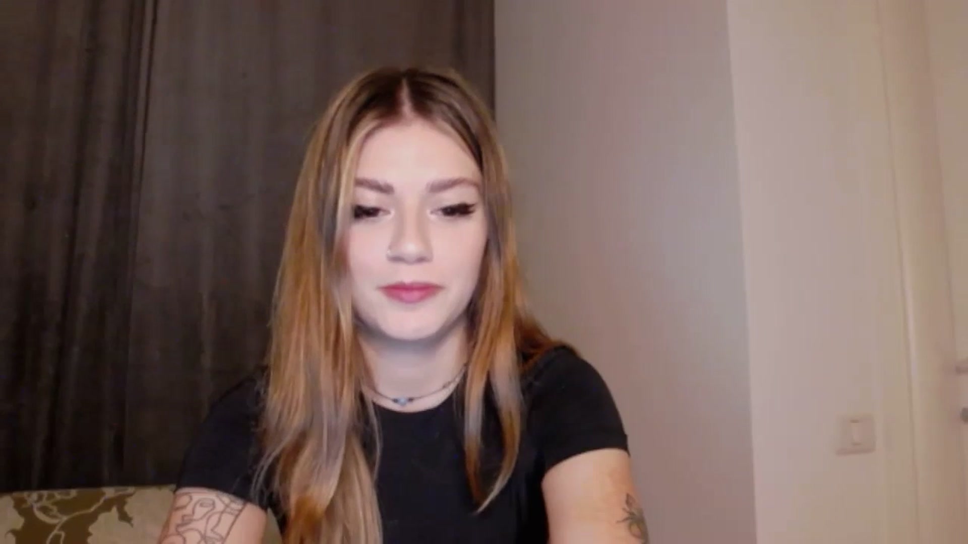 Gallery image thumbnail from RiriBee's myfreecams stream on, 09/16/2023, 24:07 image 9 of 20