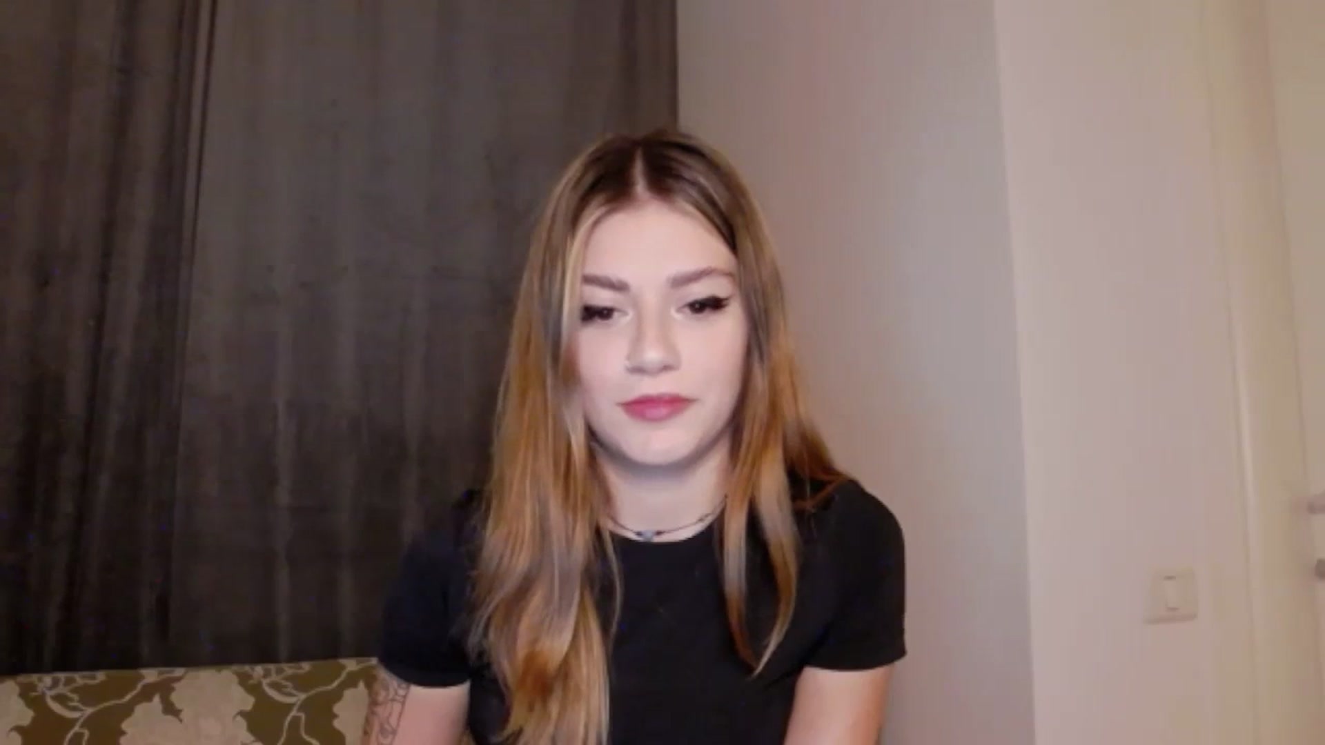 Gallery image thumbnail from RiriBee's myfreecams stream on, 09/16/2023, 24:07 image 10 of 20