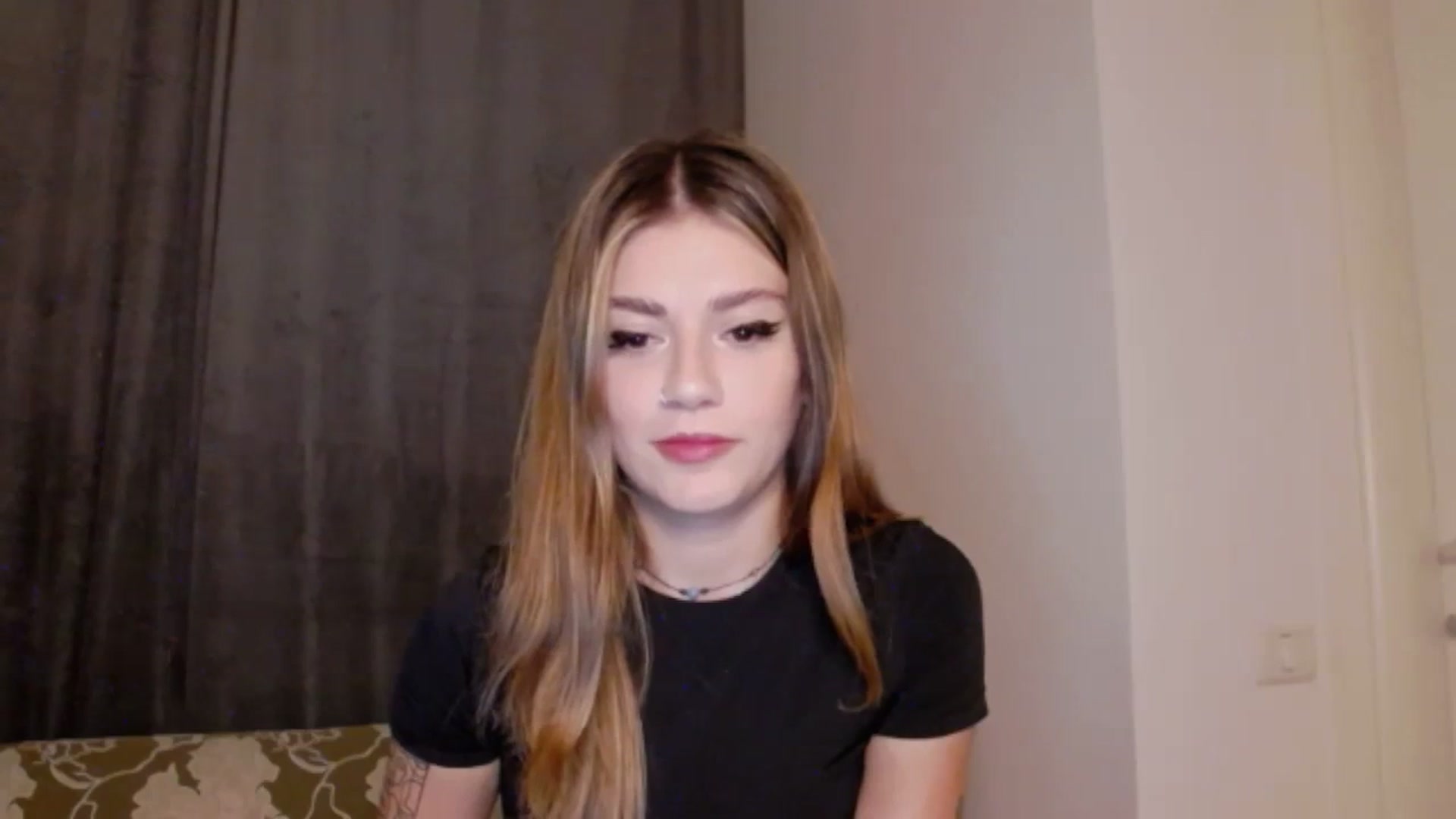 Gallery image thumbnail from RiriBee's myfreecams stream on, 09/16/2023, 24:07 image 7 of 20