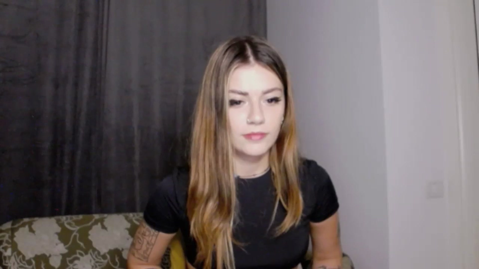Gallery image thumbnail from RiriBee's myfreecams stream on, 09/16/2023, 03:01 image 20 of 20