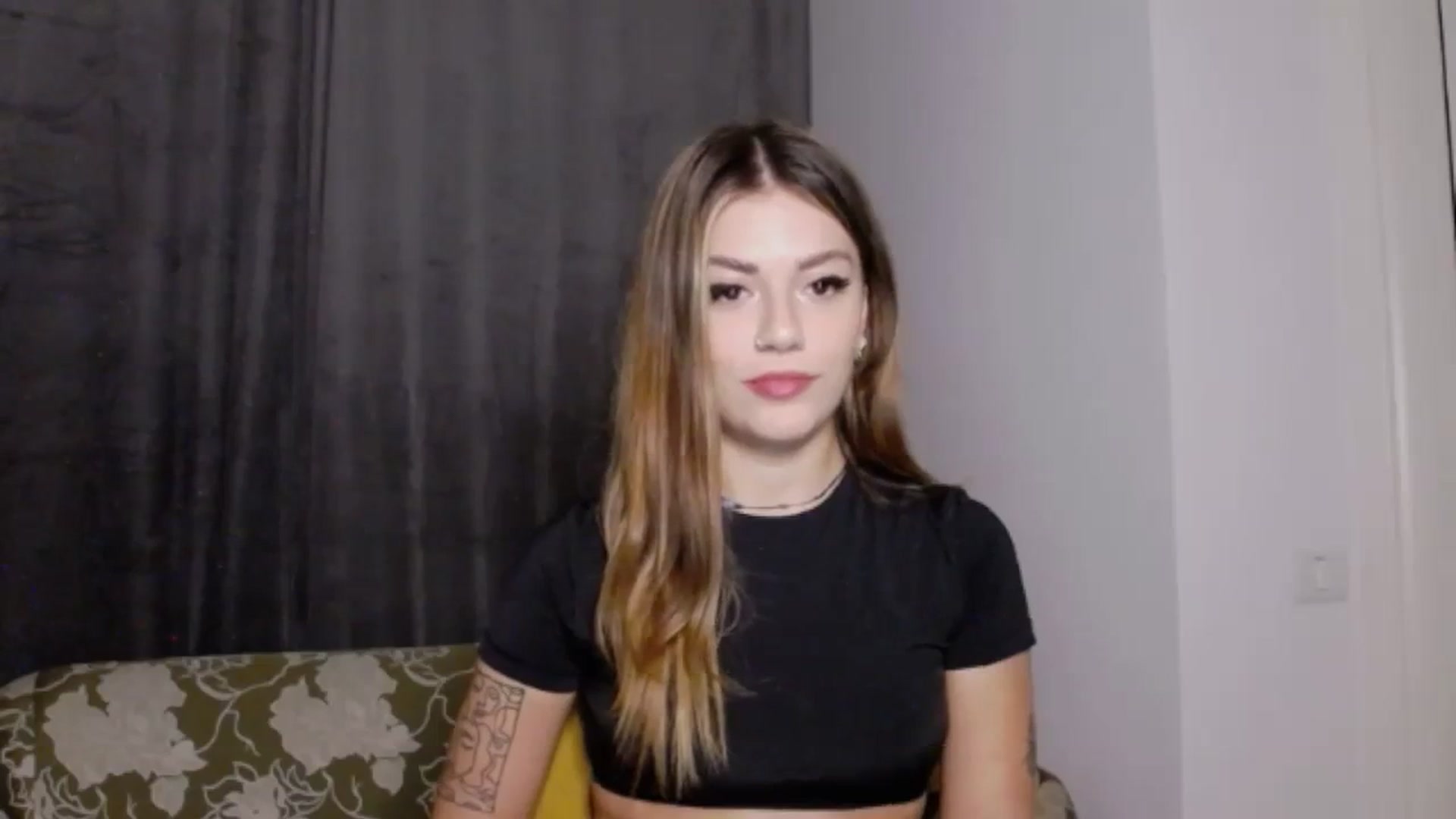 Gallery image thumbnail from RiriBee's myfreecams stream on, 09/16/2023, 03:01 image 11 of 20