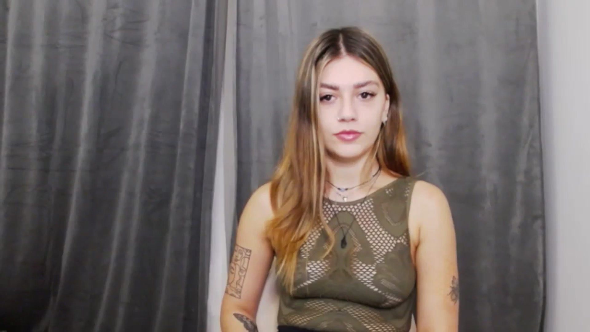 Gallery image thumbnail from RiriBee's myfreecams stream on, 09/16/2023, 17:43 image 8 of 20