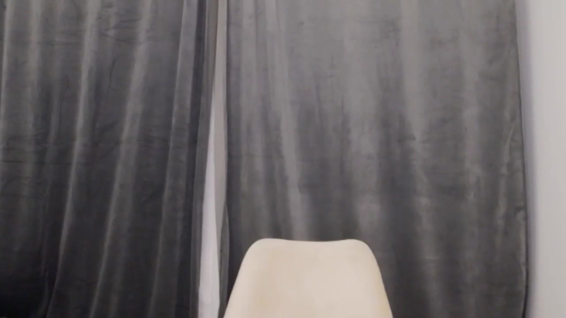 Gallery image thumbnail from RiriBee's myfreecams stream on, 09/16/2023, 17:43 image 18 of 20