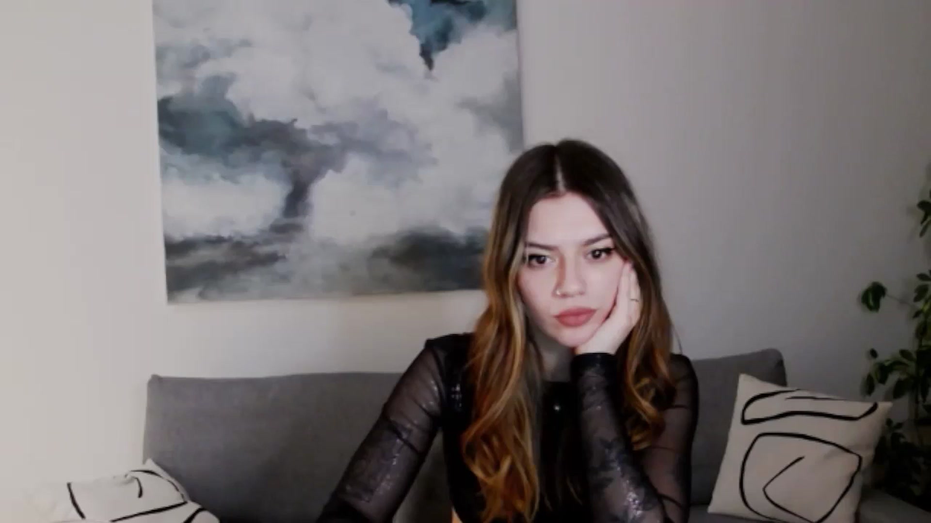 Gallery image thumbnail from RiriBee's myfreecams stream on, 01/13/2024, 23:25 image 3 of 20
