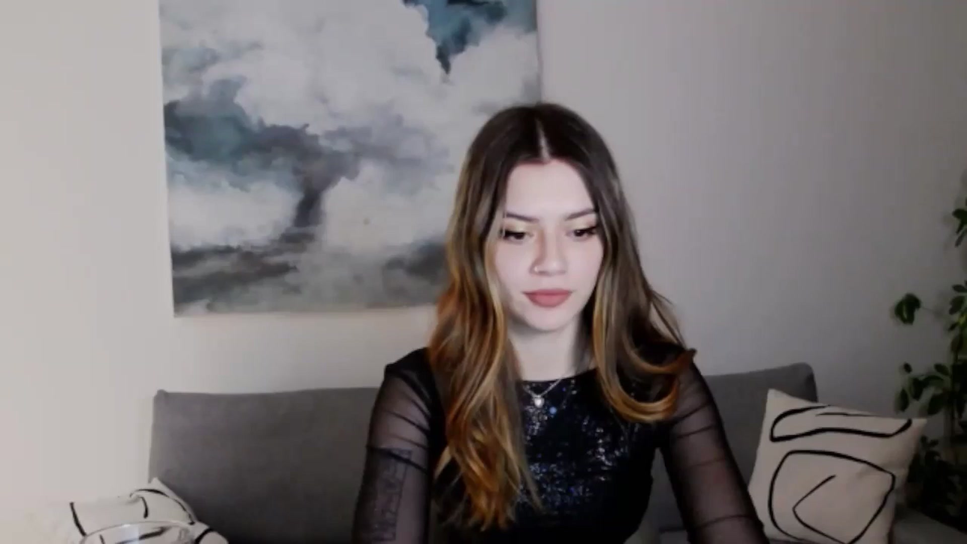Gallery image thumbnail from RiriBee's myfreecams stream on, 01/13/2024, 23:25 image 8 of 20