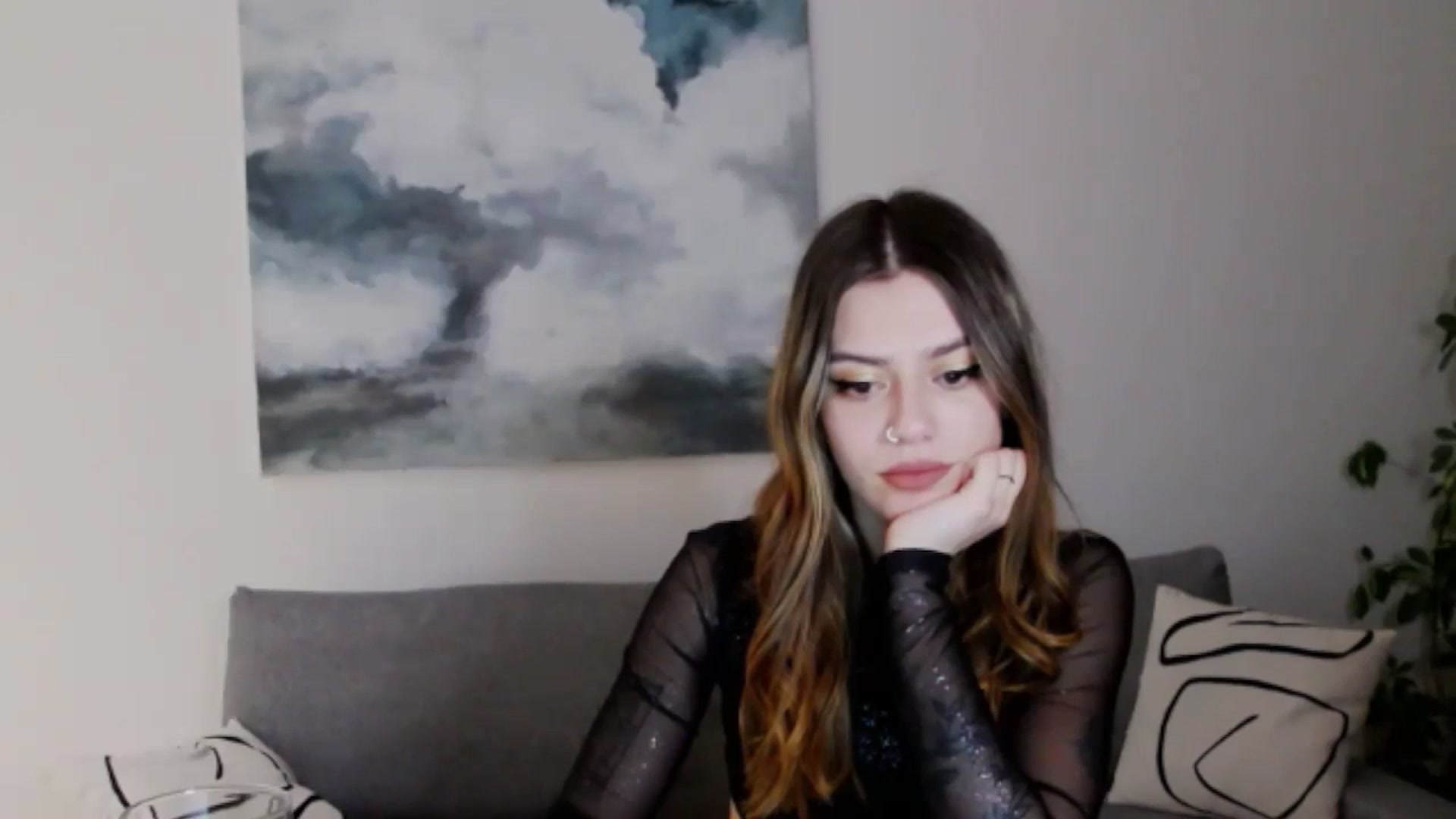 Gallery image thumbnail from RiriBee's myfreecams stream on, 01/13/2024, 23:25 image 17 of 20