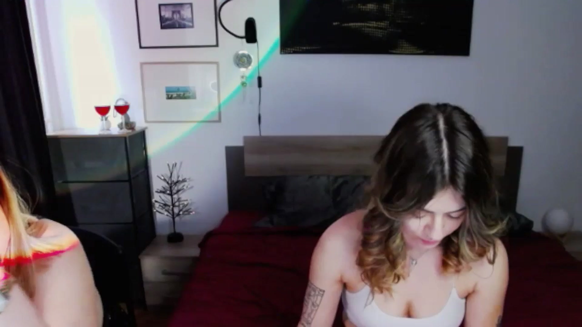 Gallery image thumbnail from RiriBee's myfreecams stream on, 05/04/2024, 04:36 image 16 of 20