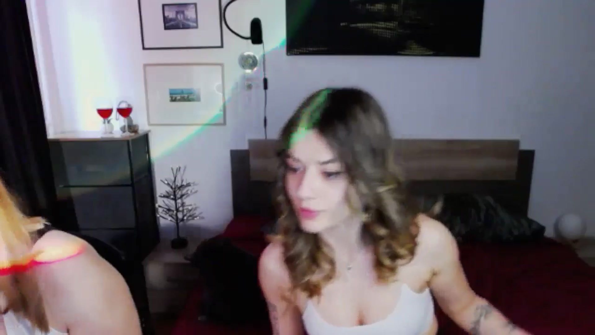 Gallery image thumbnail from RiriBee's myfreecams stream on, 05/04/2024, 04:36 image 14 of 20