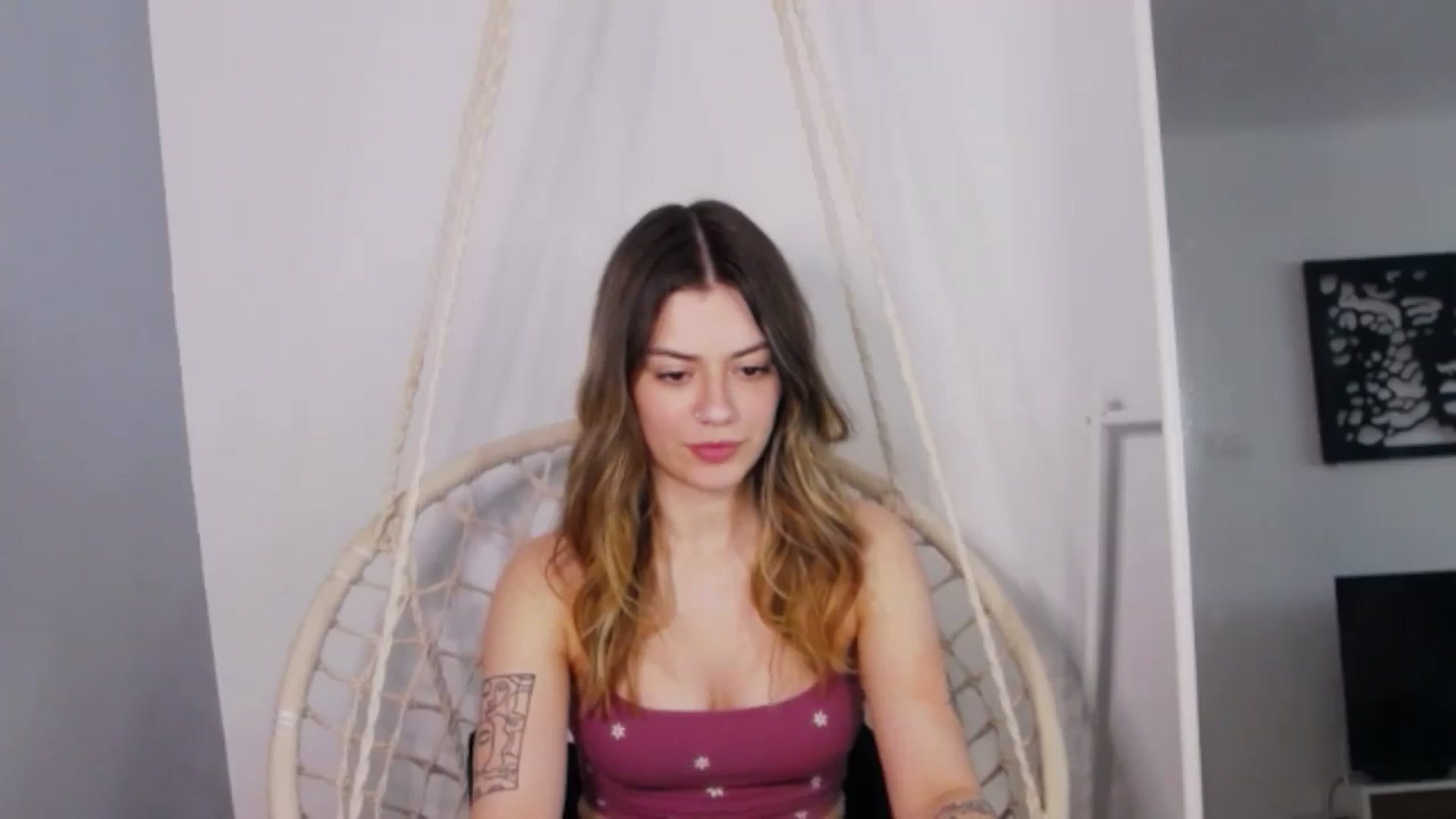 Gallery image thumbnail from RiriBee's myfreecams stream on, 05/28/2024, 15:59 image 20 of 20