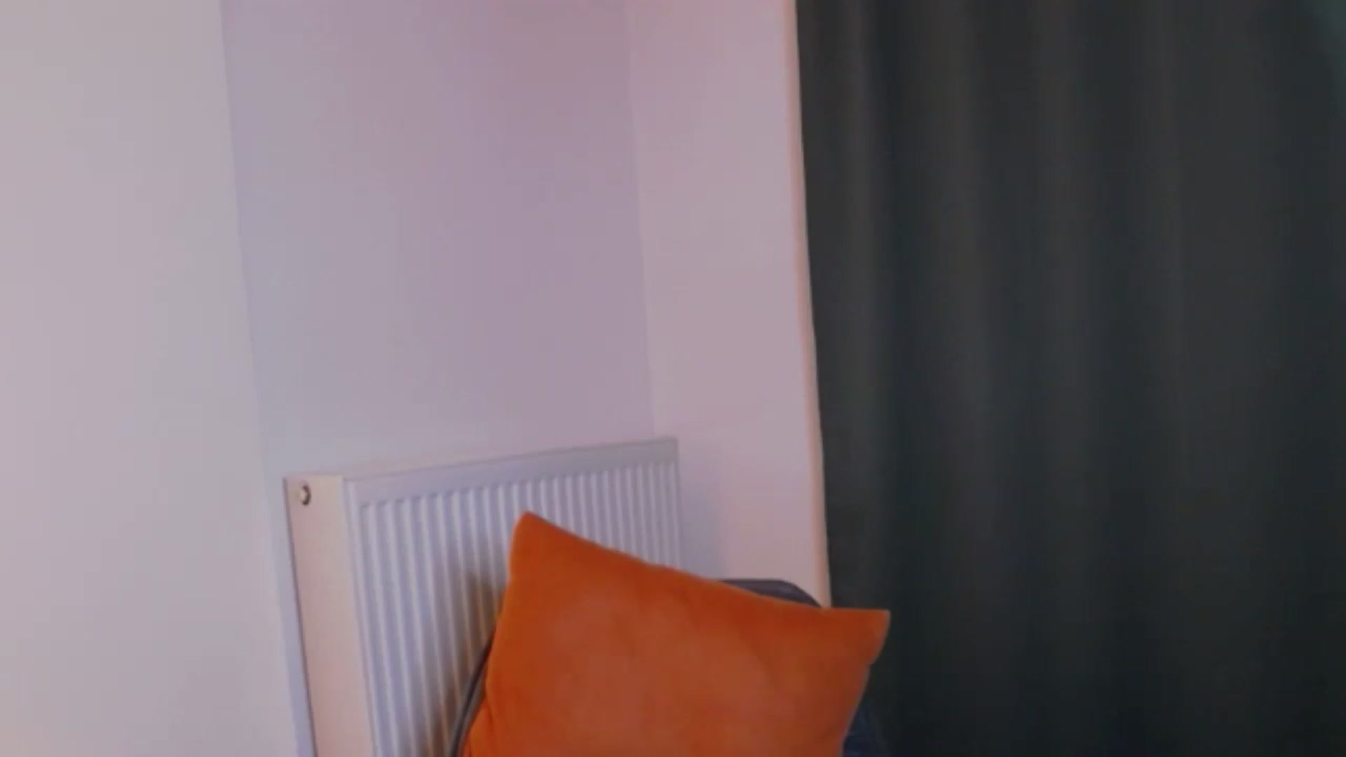 Gallery image thumbnail from RiriBee's myfreecams stream on, 06/02/2024, 24:02 image 15 of 20