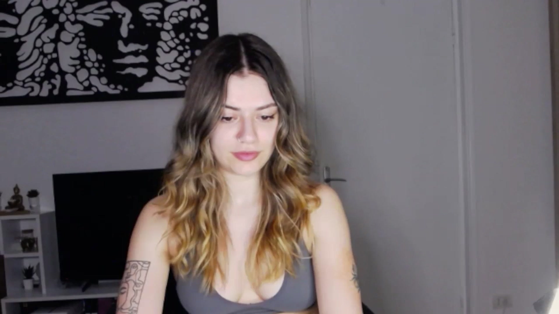 Gallery image thumbnail from RiriBee's myfreecams stream on, 06/10/2024, 01:24 image 12 of 20