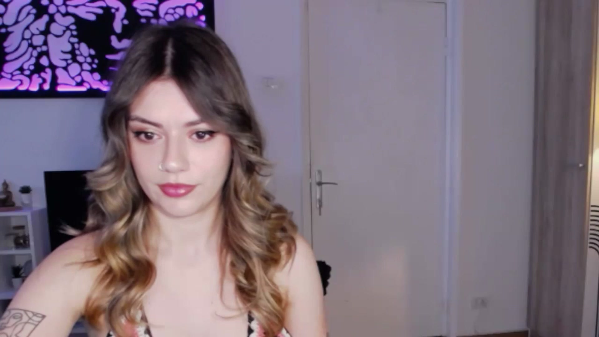 Gallery image thumbnail from RiriBee's myfreecams stream on, 06/22/2024, 16:54 image 15 of 20