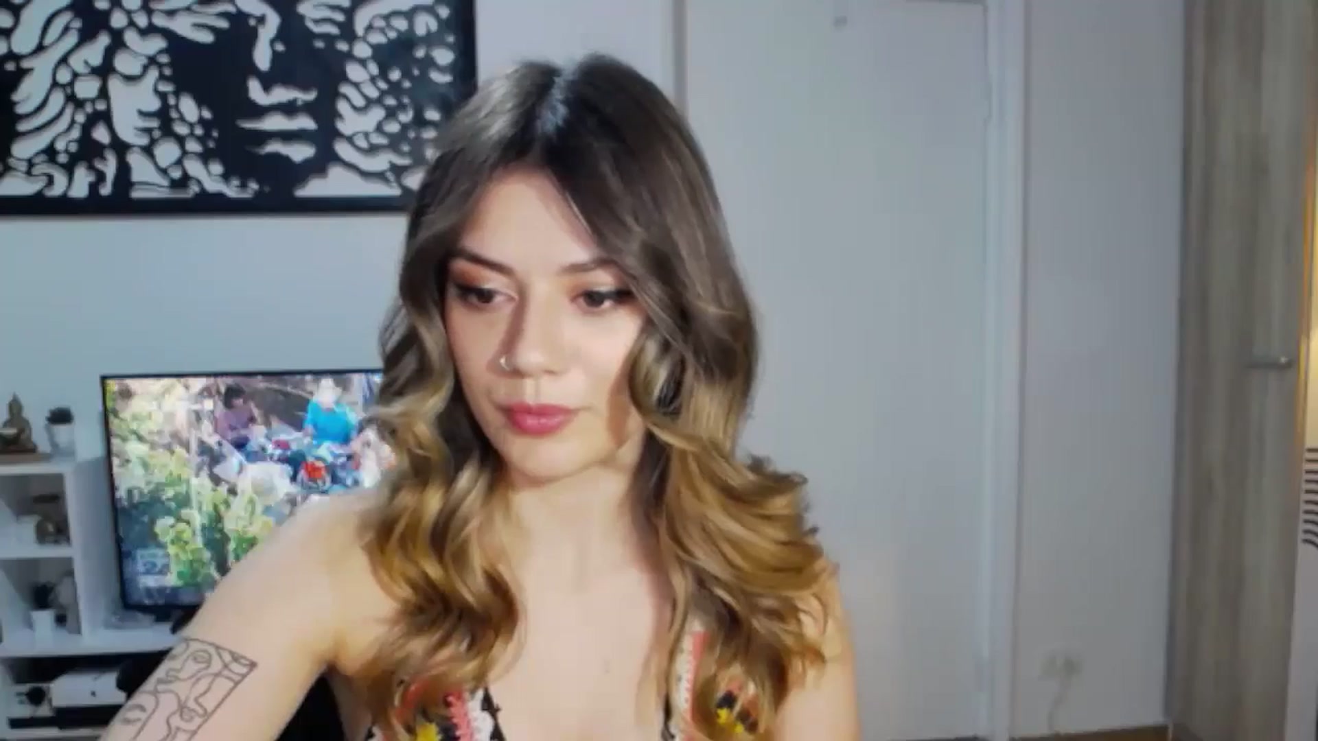 Gallery image thumbnail from RiriBee's myfreecams stream on, 06/22/2024, 19:44 image 15 of 20