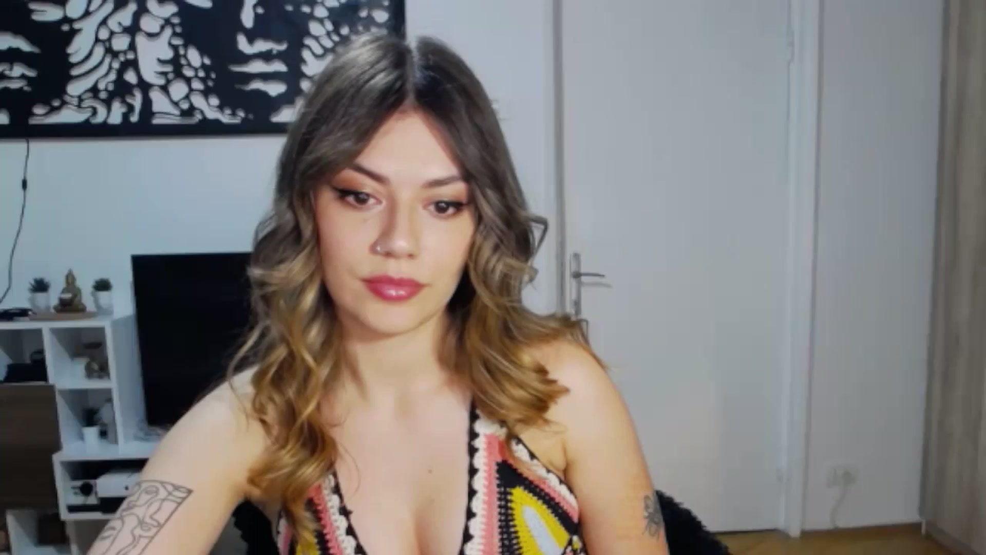Gallery image thumbnail from RiriBee's myfreecams stream on, 06/22/2024, 19:44 image 1 of 20