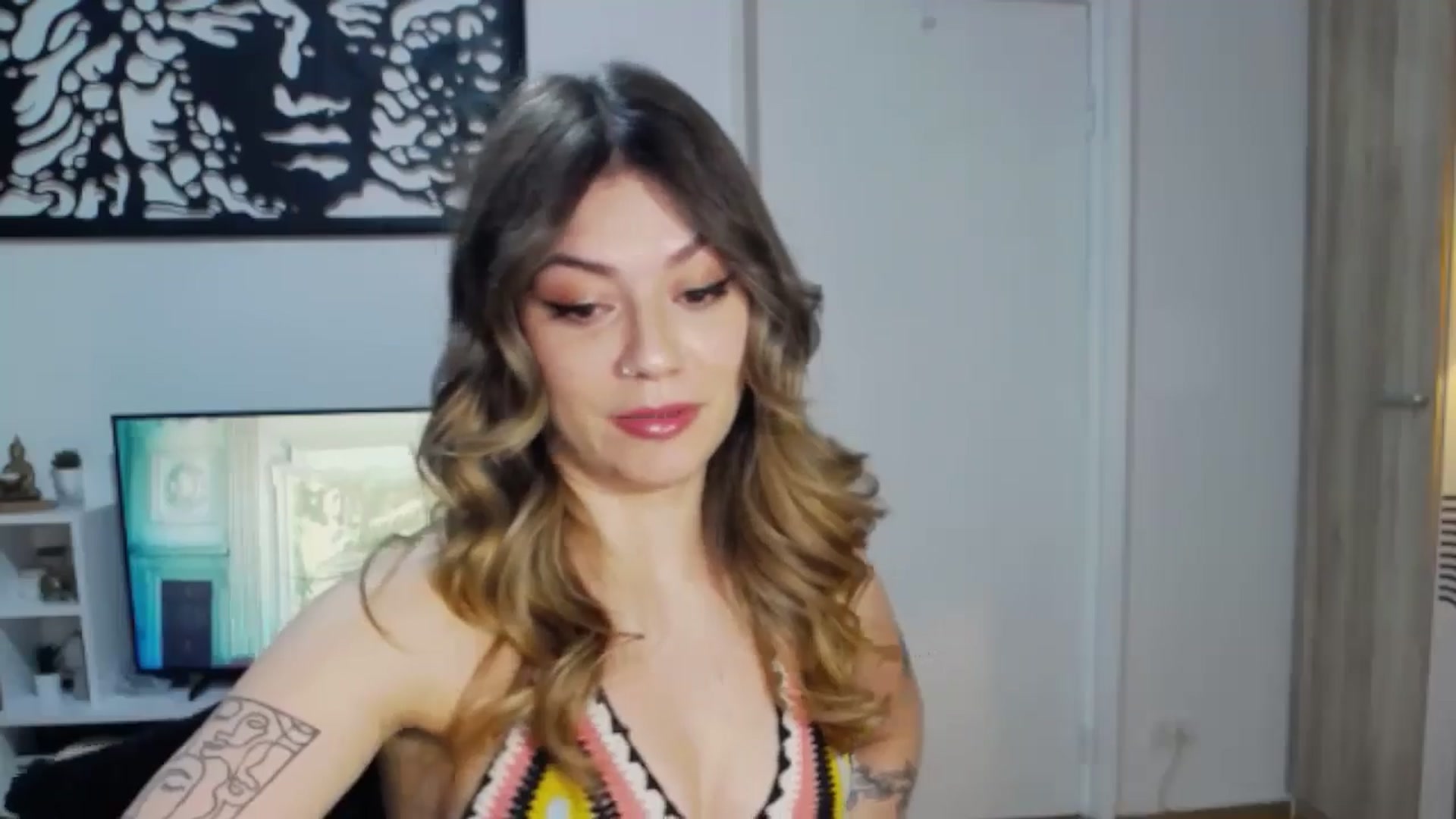 Gallery image thumbnail from RiriBee's myfreecams stream on, 06/22/2024, 19:44 image 9 of 20