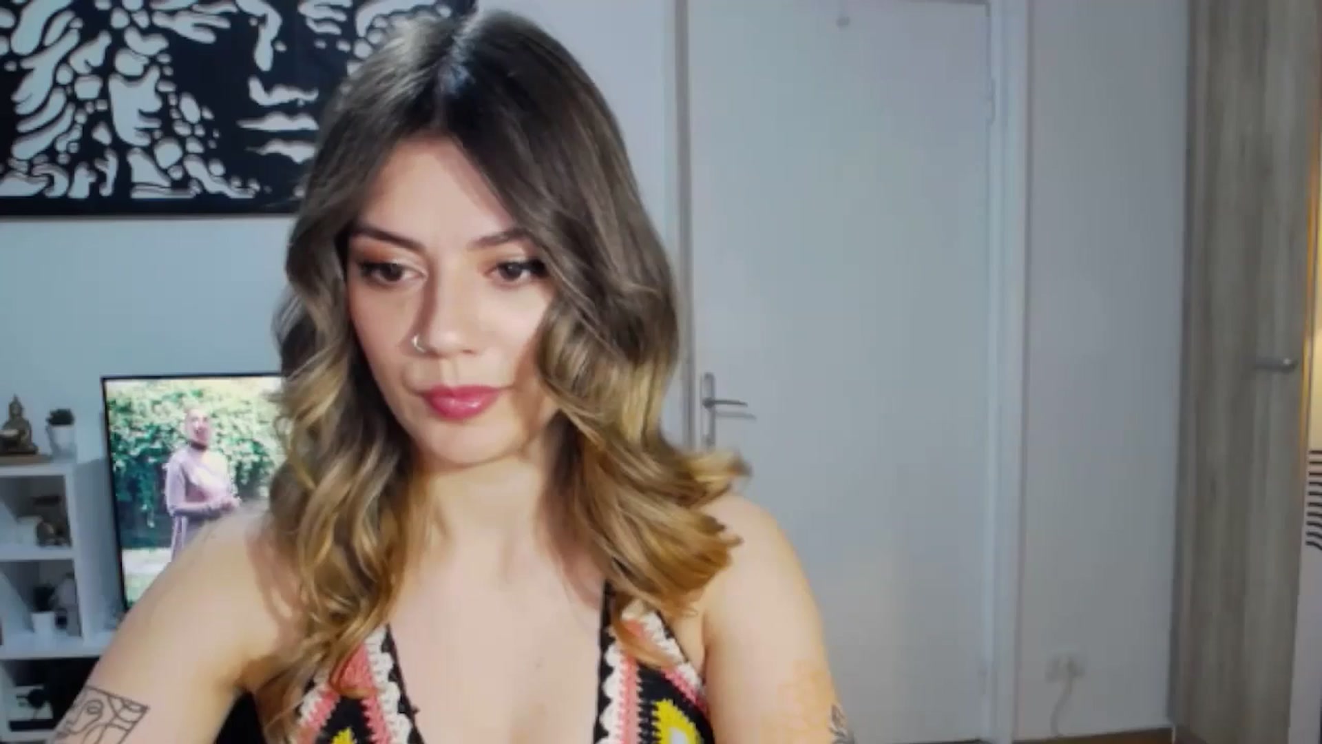 Gallery image thumbnail from RiriBee's myfreecams stream on, 06/22/2024, 19:44 image 8 of 20