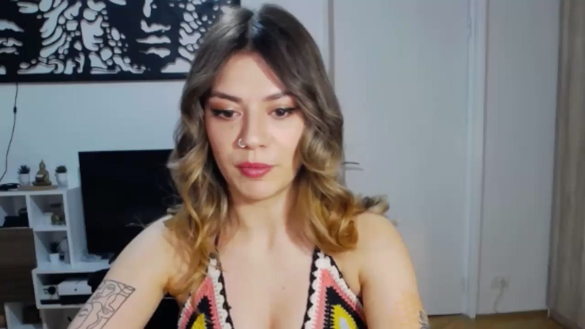 Gallery image thumbnail from RiriBee's myfreecams stream on, 06/22/2024, 19:44 image 5 of 20