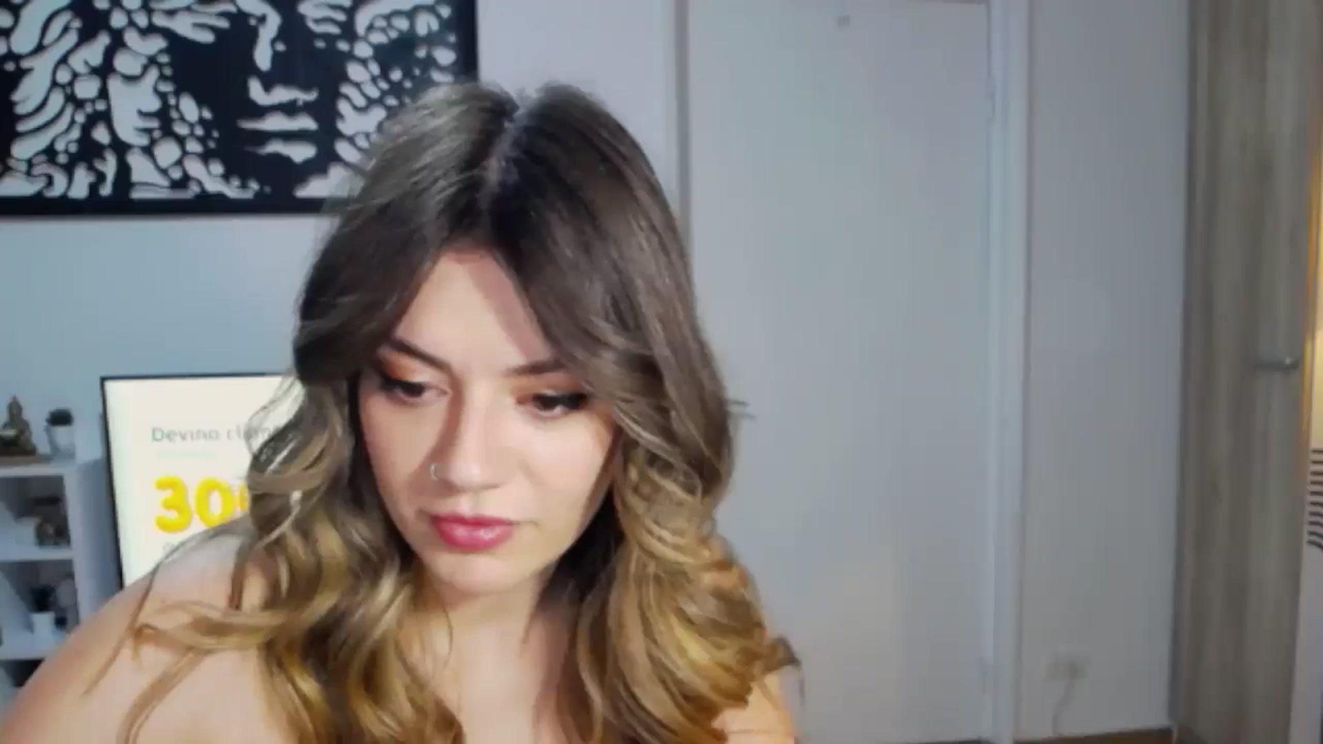 Gallery image thumbnail from RiriBee's myfreecams stream on, 06/22/2024, 20:04 image 9 of 20