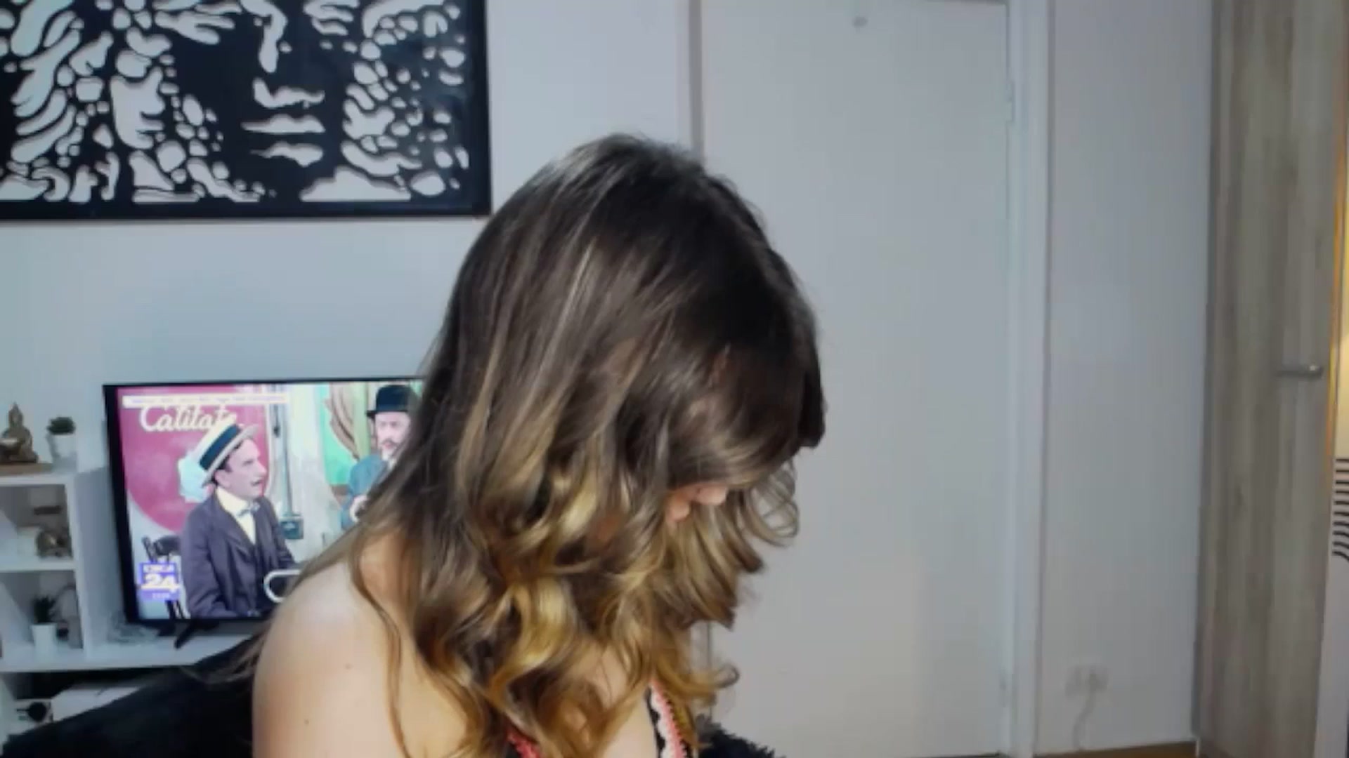 Gallery image thumbnail from RiriBee's myfreecams stream on, 06/22/2024, 20:04 image 16 of 20
