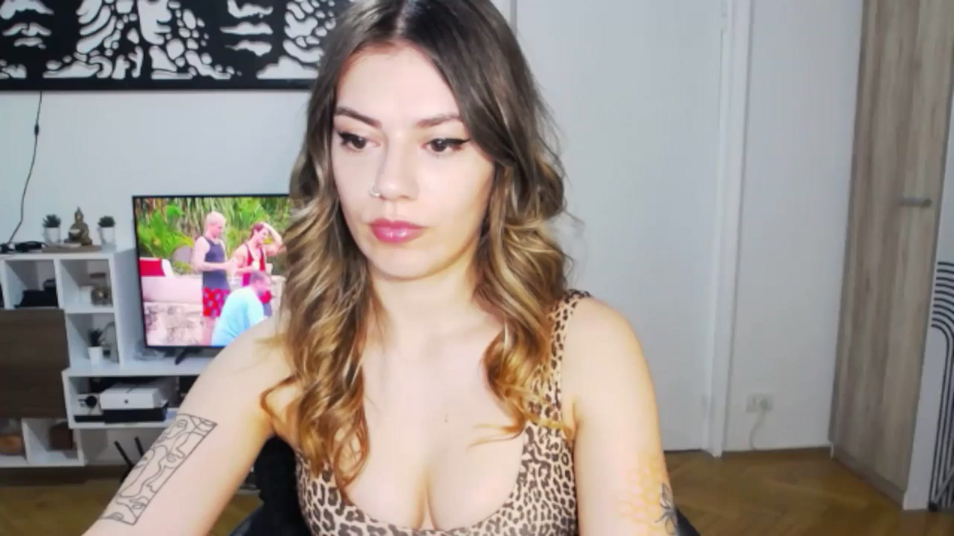 Gallery image thumbnail from RiriBee's myfreecams stream on, 06/24/2024, 21:19 image 9 of 20